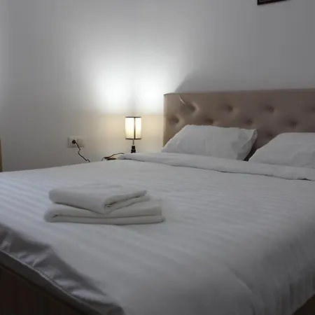 Darilux Rezort 2*